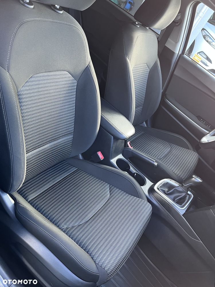 Kia Ceed 1.5 T-GDI M - 8