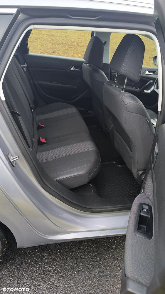 Peugeot 308 - 21