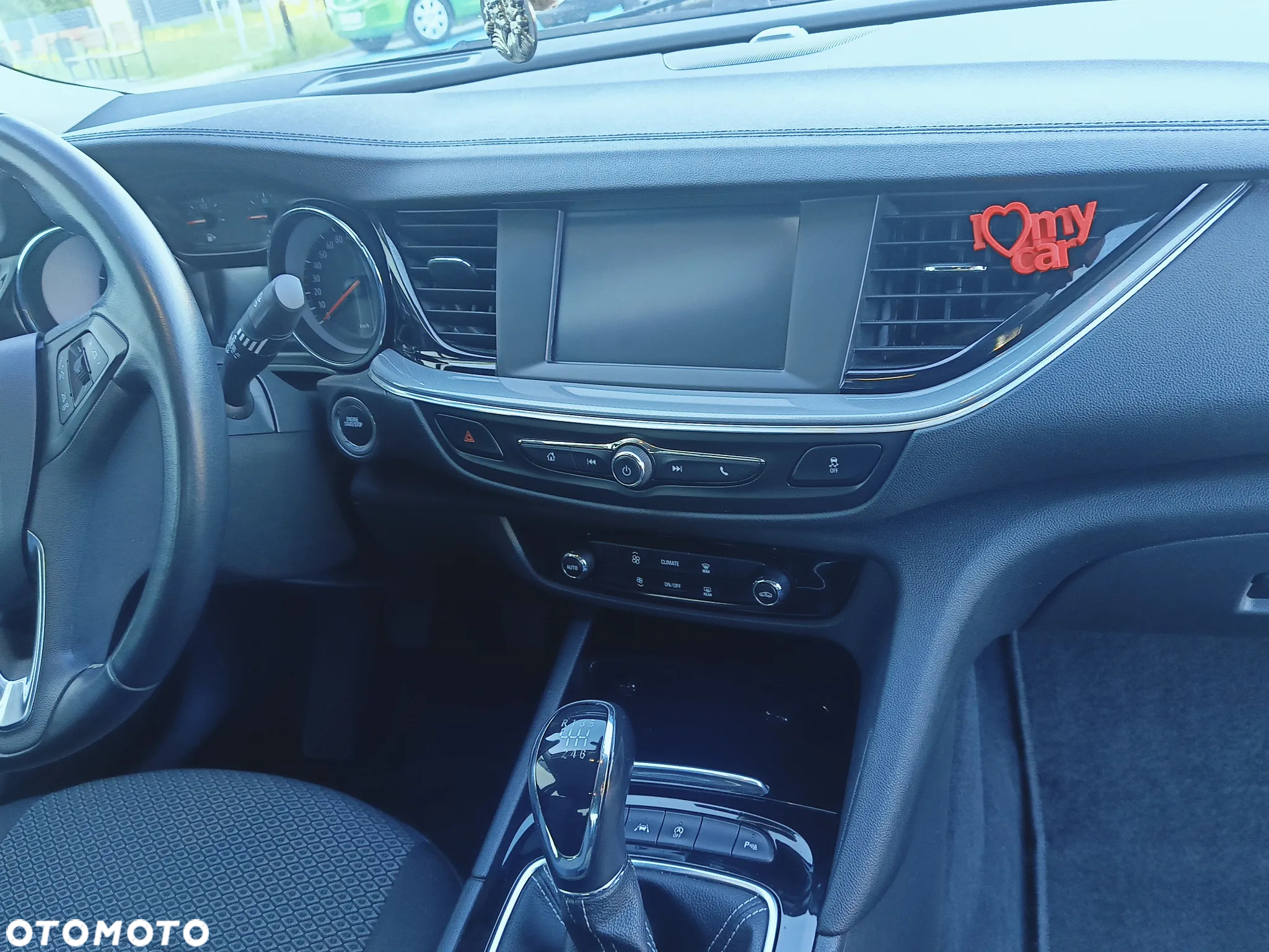 Opel Insignia - 13
