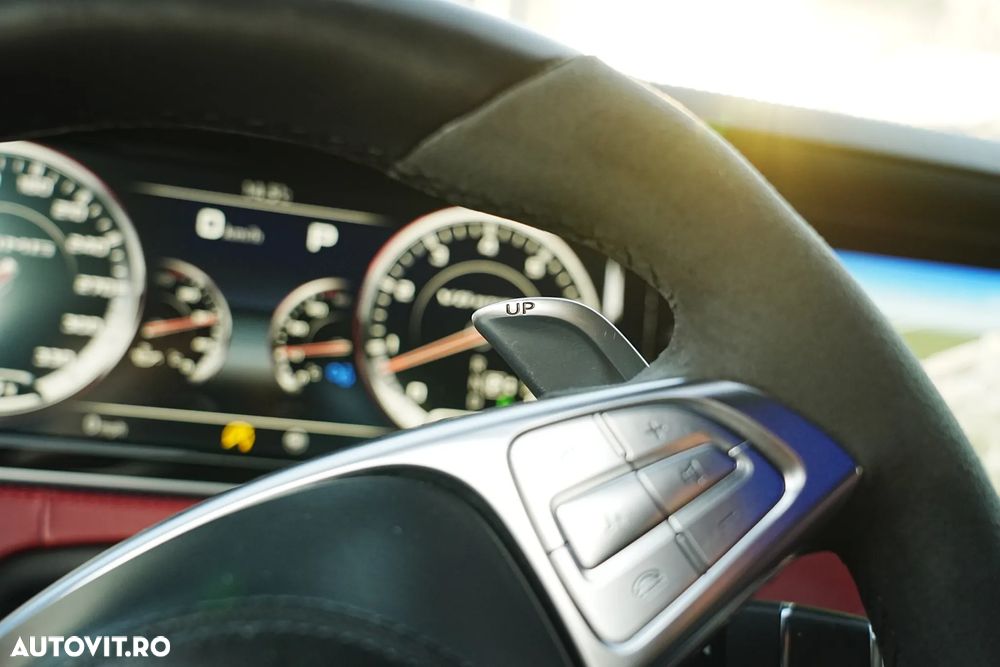 Mercedes-Benz S 63 AMG Coupe 4Matic AMG Speedshift 7G-MCT - 29