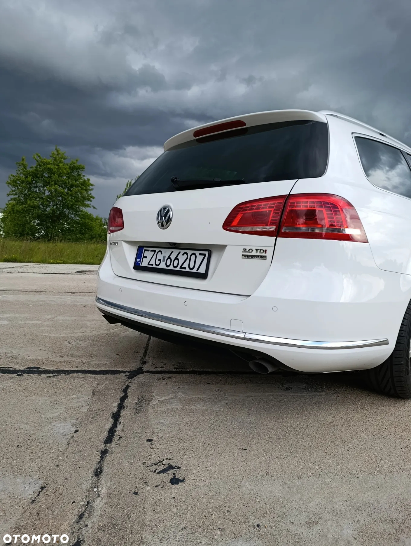 Volkswagen Passat 2.0 TDI 4Mot Highline DSG - 12