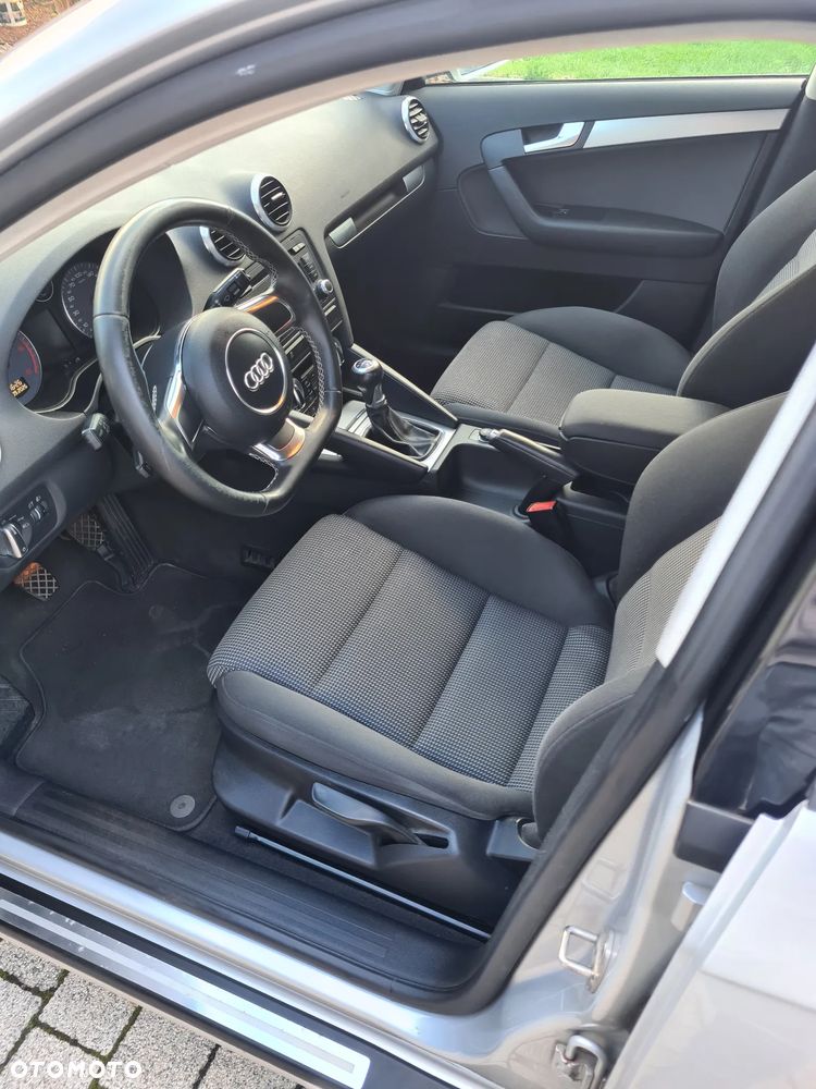 Audi A3 Sportback 2.0 TDI Ambition - 21