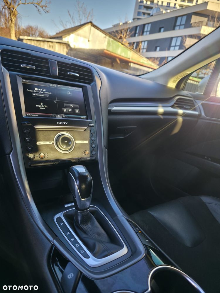 Ford Mondeo 2.0 TDCi ST-Line PowerShift - 14