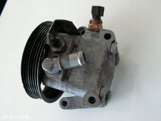 FORD FOCUS MK2 1,6 16V POMPA WSPOMAGANIA 2004> - 2