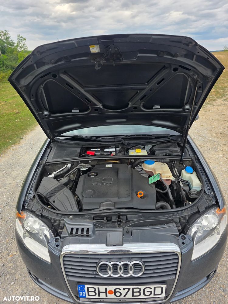 Audi A4 Limuzina 2.0 TDI - 7