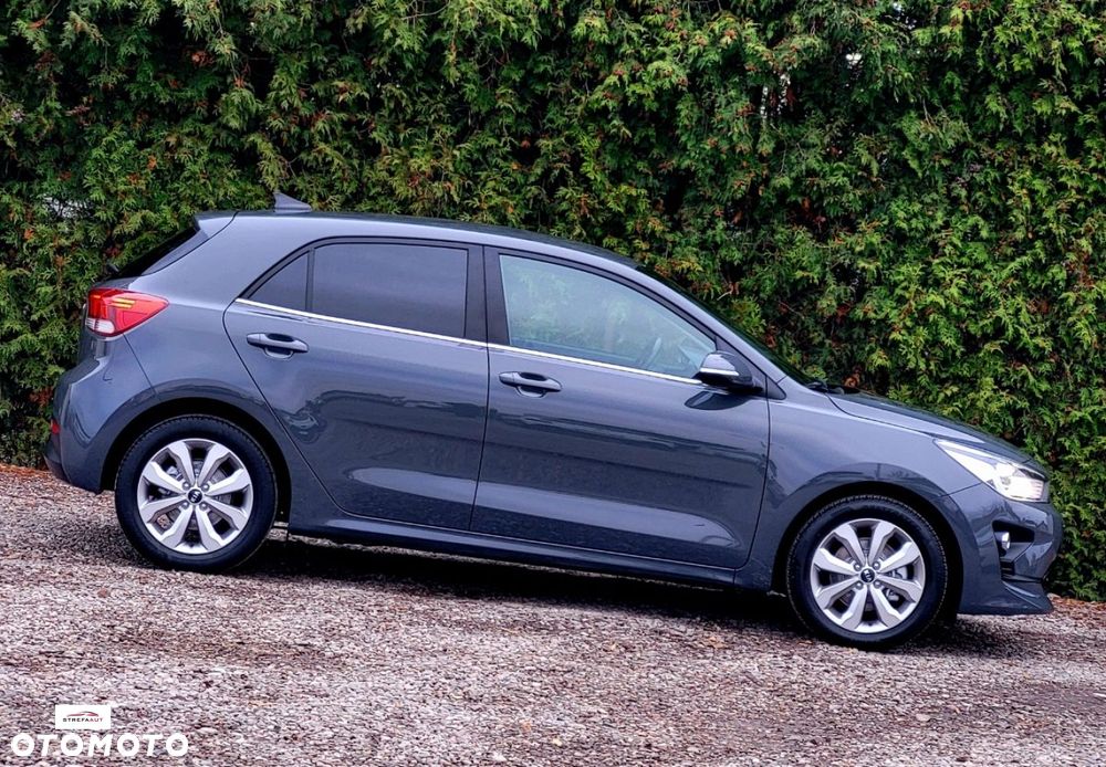 Kia Rio - 13