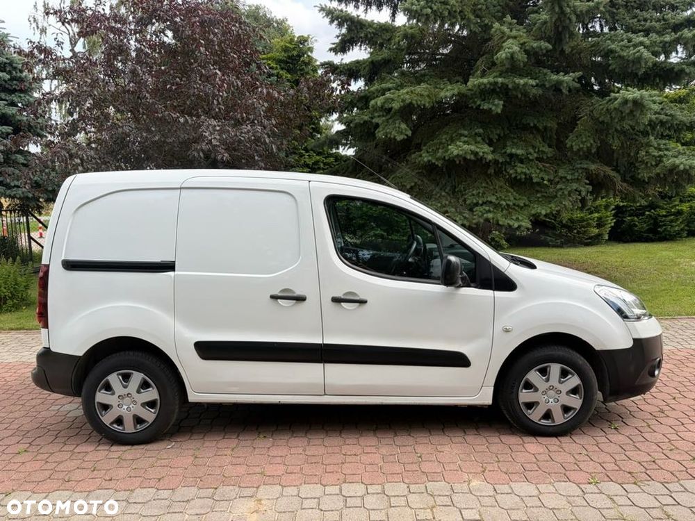 Citroën Berlingo, Partner Peugeot - 14