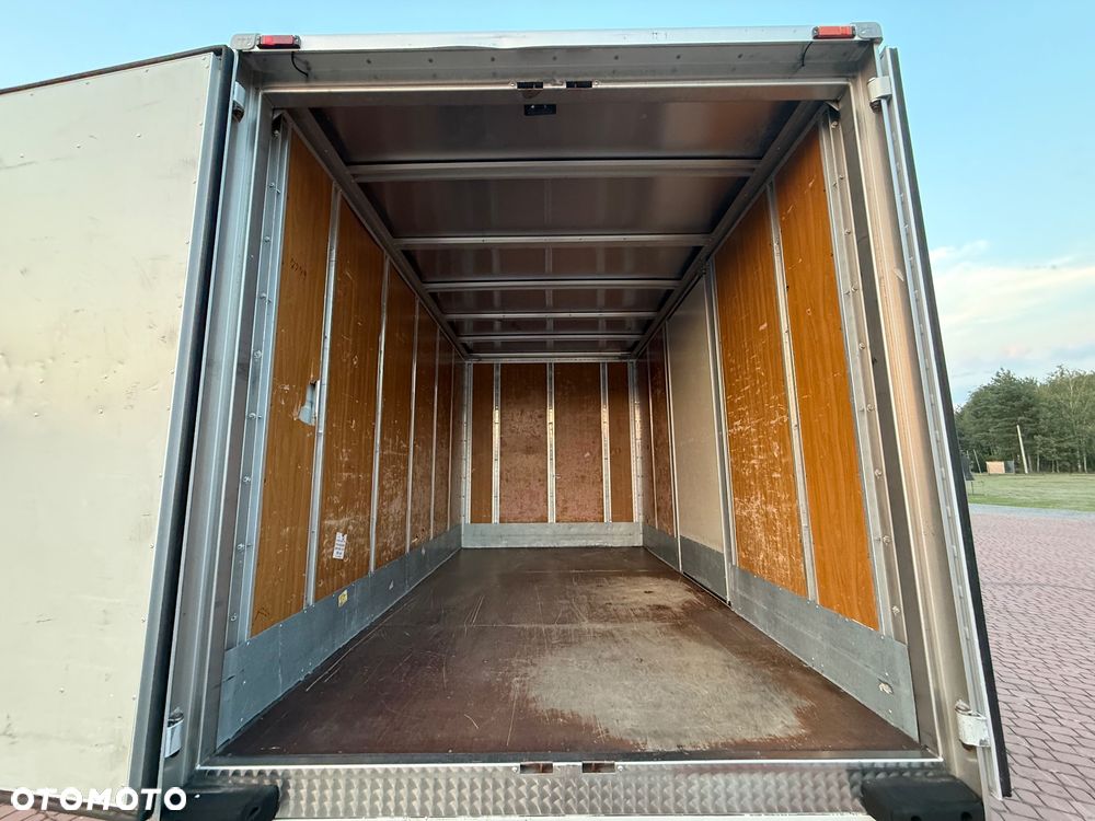Iveco Daily 35C15 *3.0D* KONTENER 3,5M *NOWY SILNIK* KLIMA* TEMPOMAT* ZADBANY* - 14