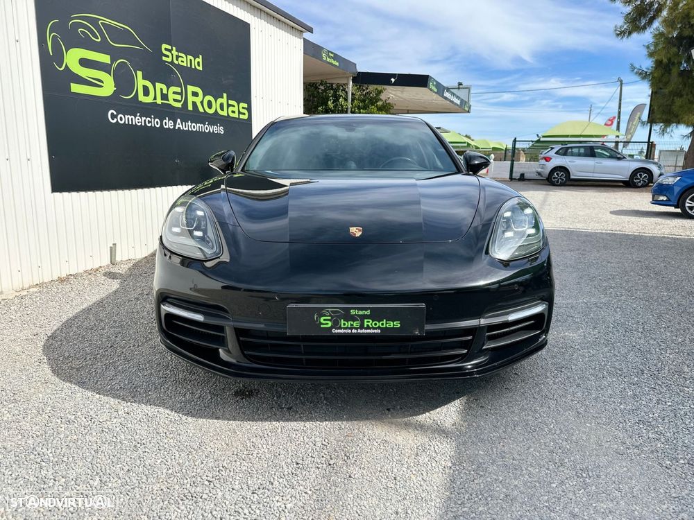Porsche Panamera Sport Turismo - 3