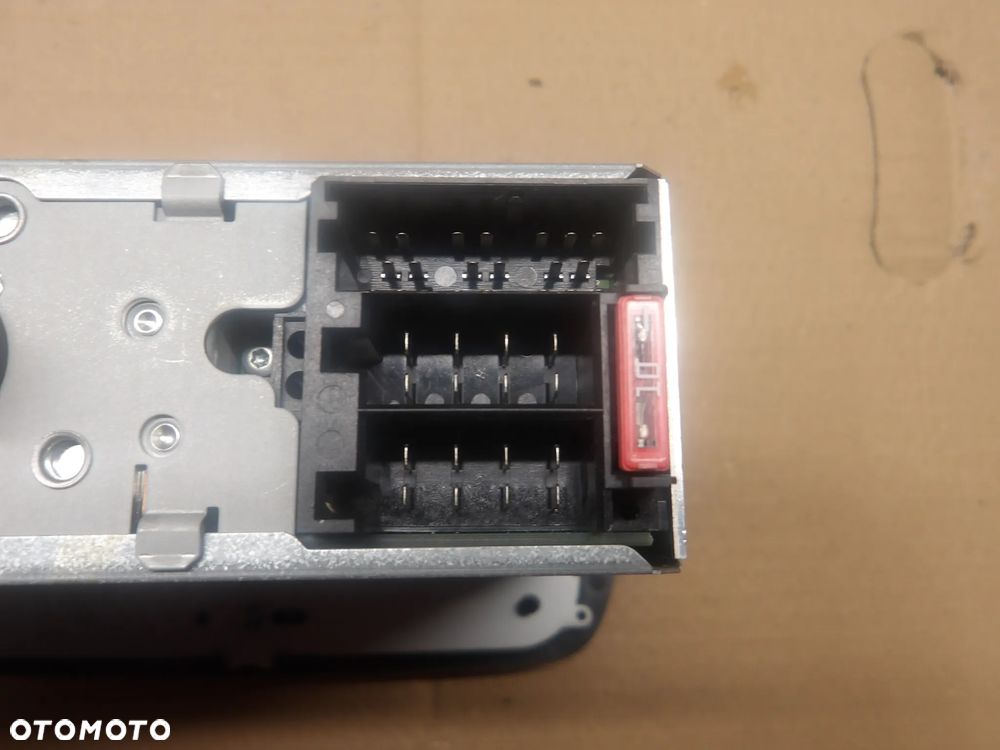 OPEL COMBO D 1.6D RADIO 7355479230 - 6