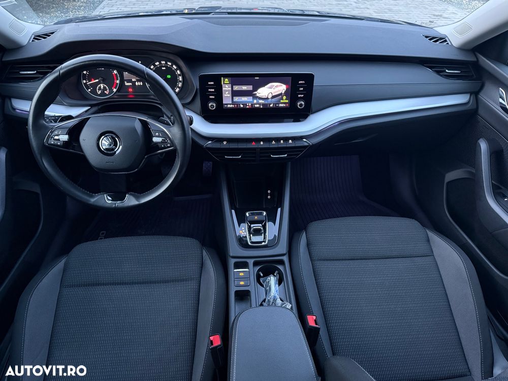 Skoda Octavia 1.5 TSI DSG MHEV Ambition - 2