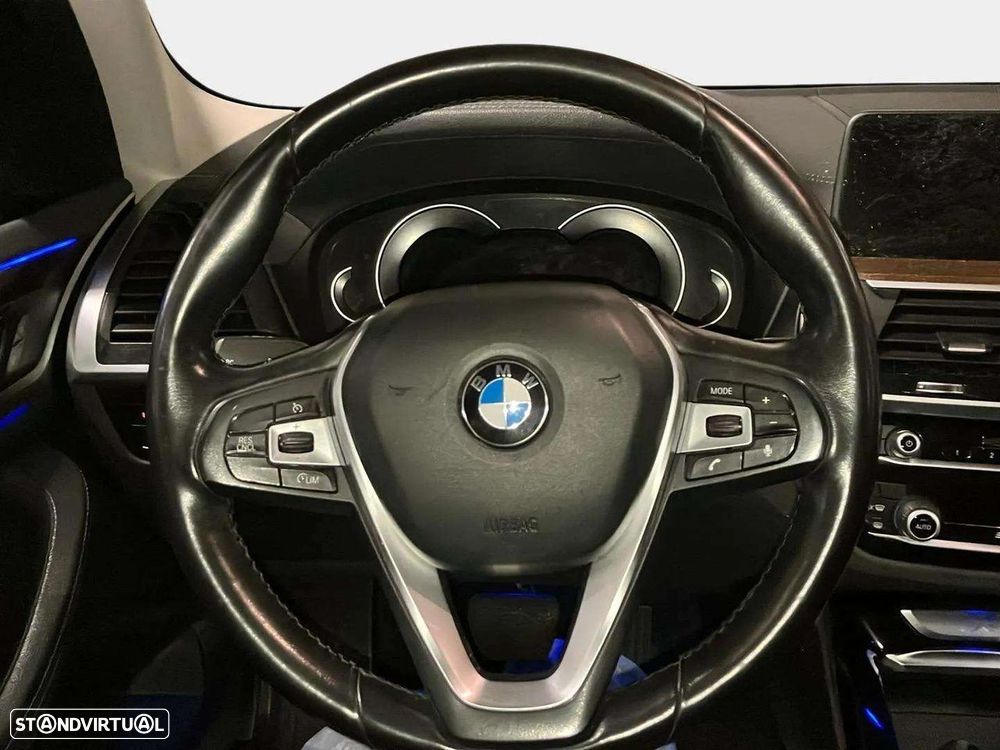 BMW X3 20 d xDrive - 9