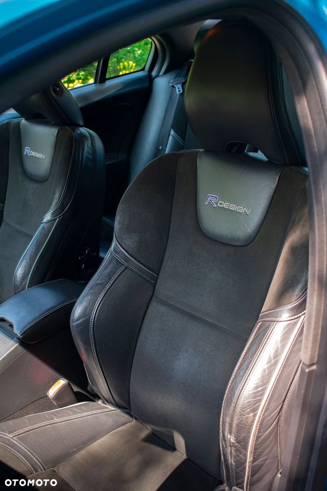 Volvo S60 D4 Drive-E R-Design Summum - 9