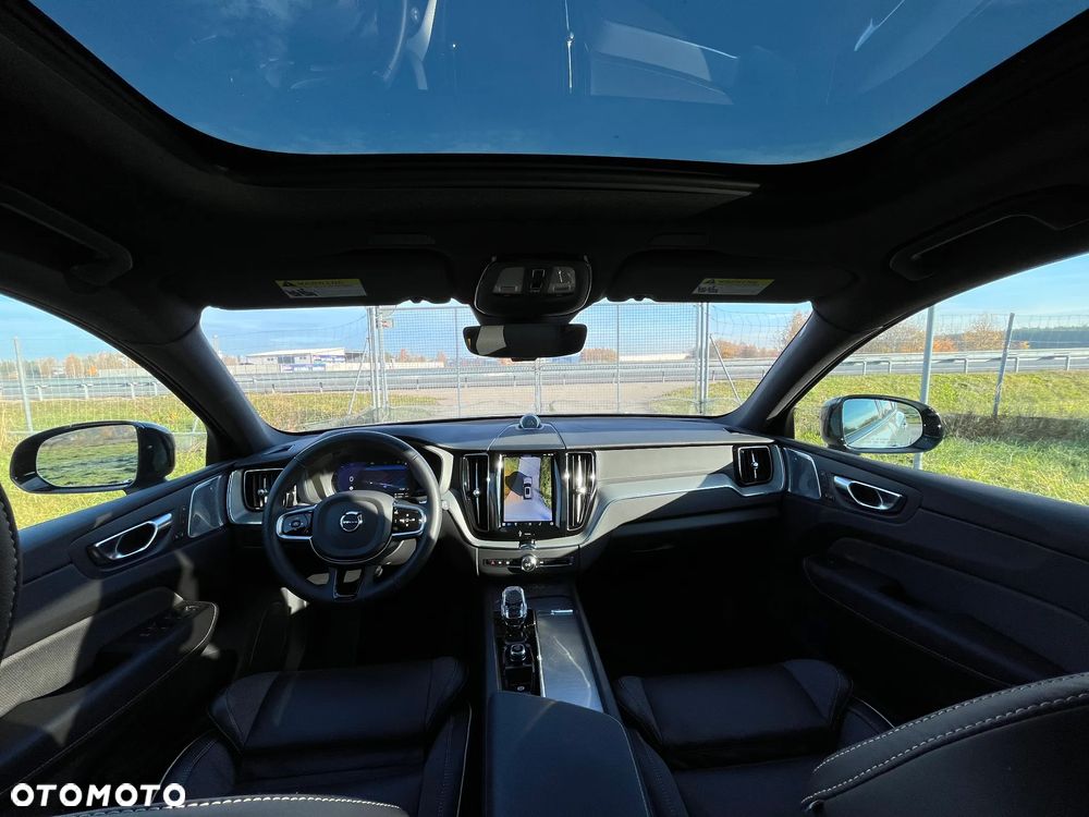 Volvo XC 60 T8 Plug-In Hybrid AWD Polestar Engineered - 10