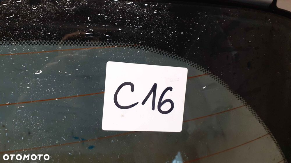) KLAPA TYŁ TYLNA BAGAŻNIKA TOYOTA YARIS 1 I 199 SREBRNA - 2