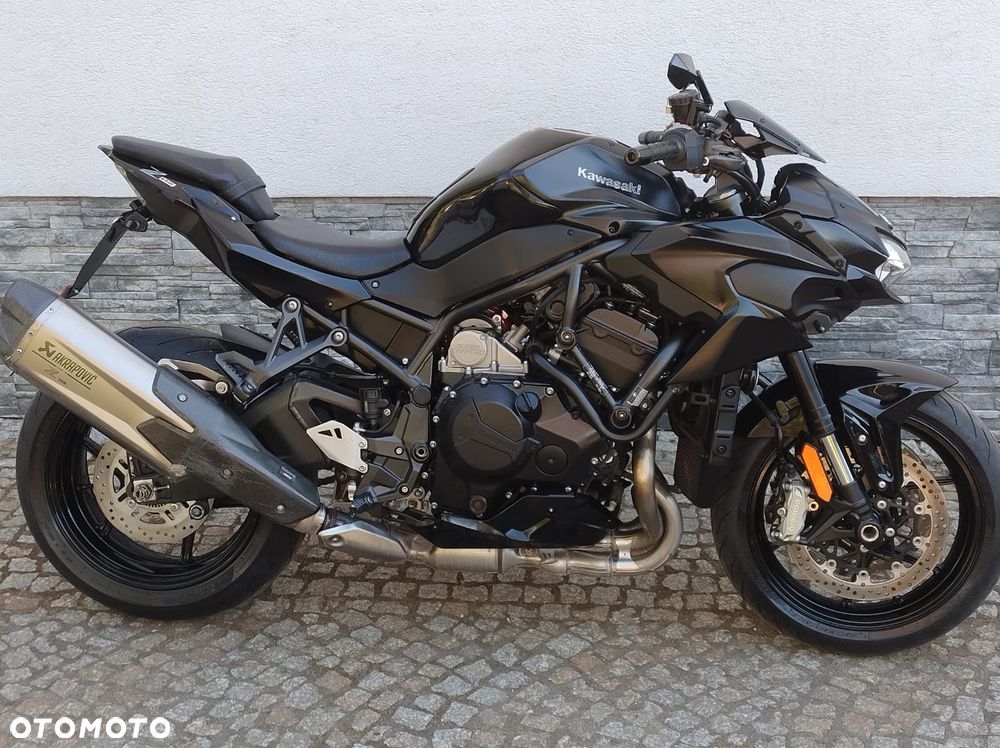Kawasaki H2 - 3