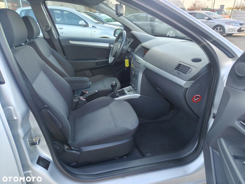 Opel Astra - 14