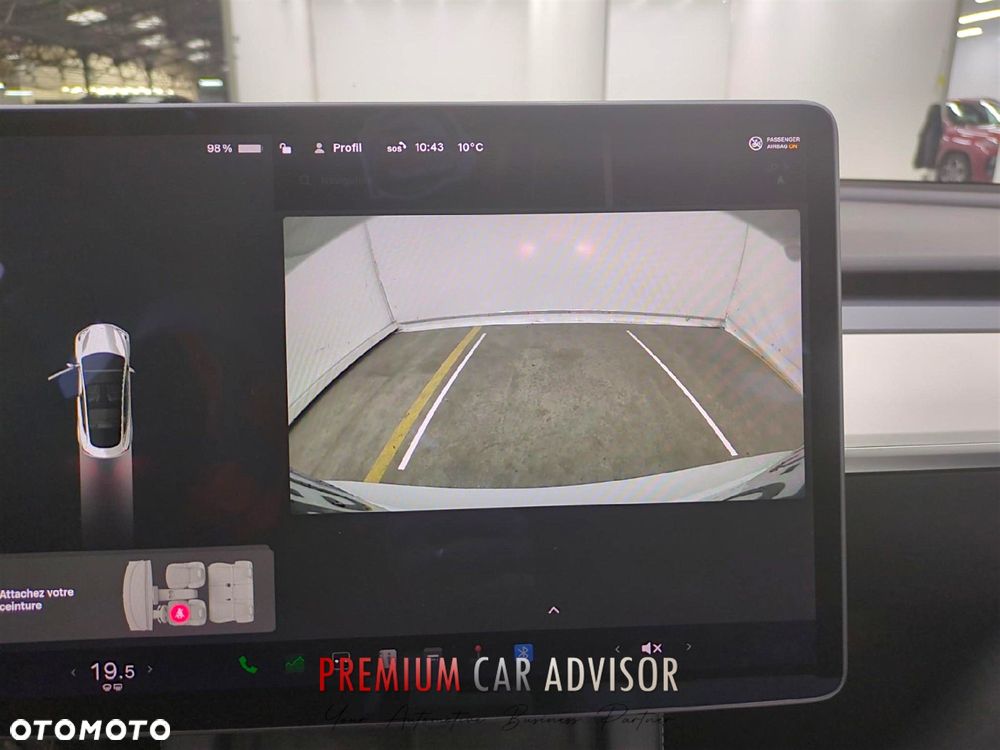 Tesla Model 3 Langstreckenbatterie Allradantrieb Dual Motor - 12