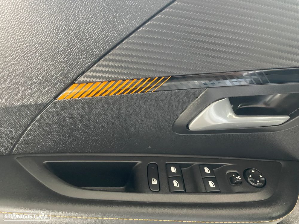 Peugeot 208 PureTech 100 EAT8 Allure Pack - 11