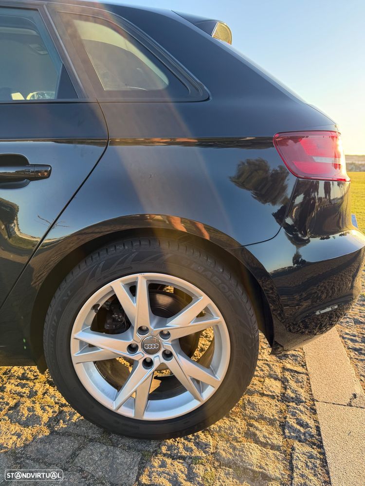 Audi A3 Sportback 1.4 TFSI Ambiente - 16