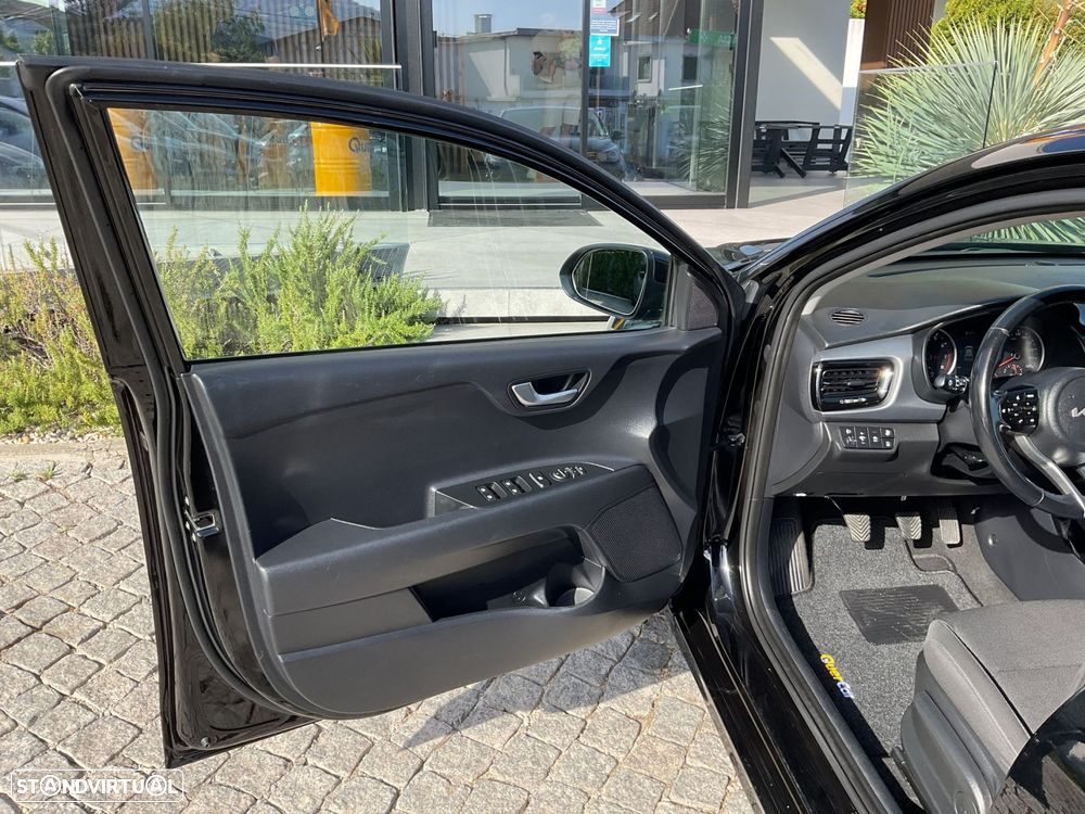 Kia Rio 1.0 T-GDi Move - 16