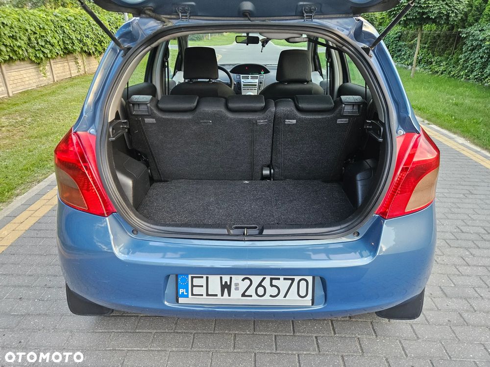 Toyota Yaris - 20