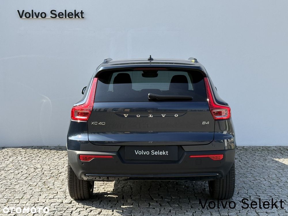 Volvo XC 40 - 8
