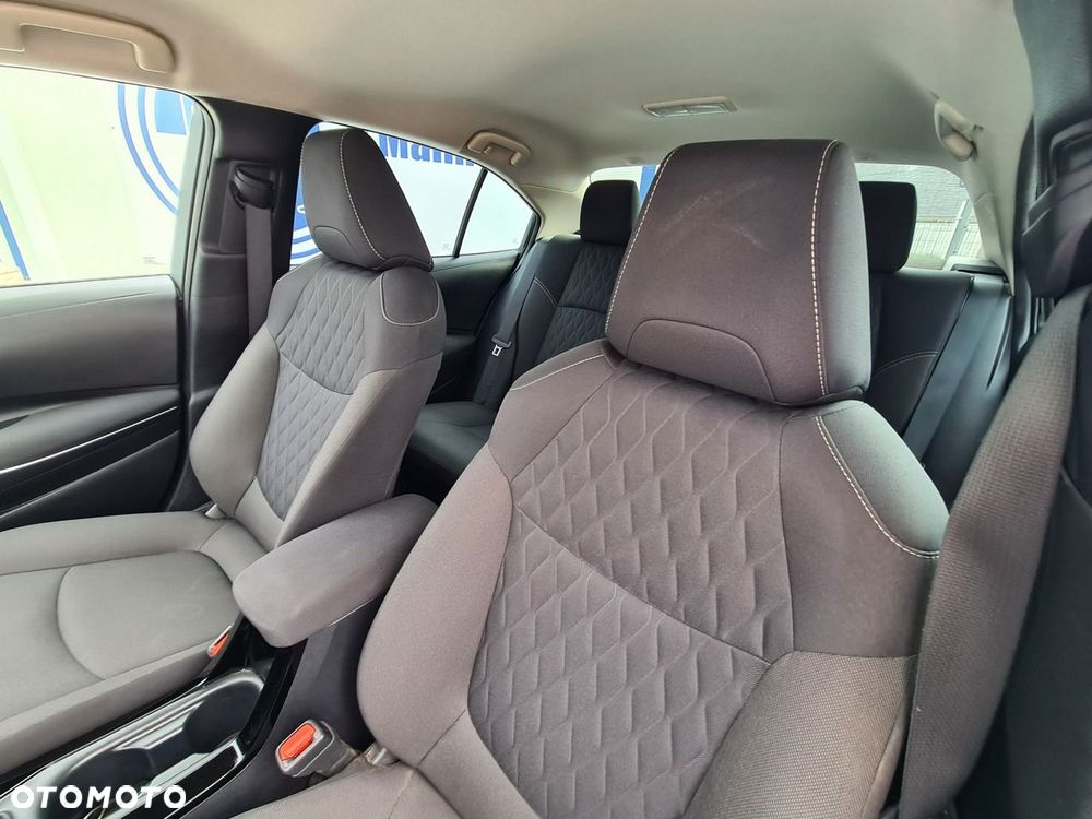 Toyota Corolla 1.8 Hybrid Comfort - 27