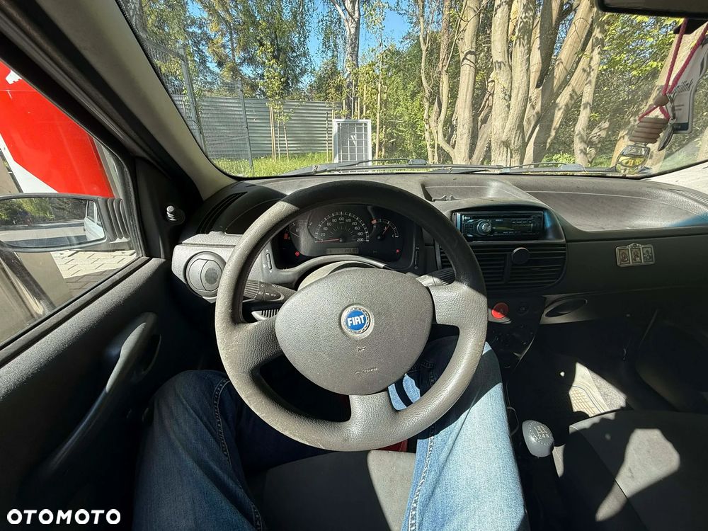 Fiat Punto 1.2 8V - 6