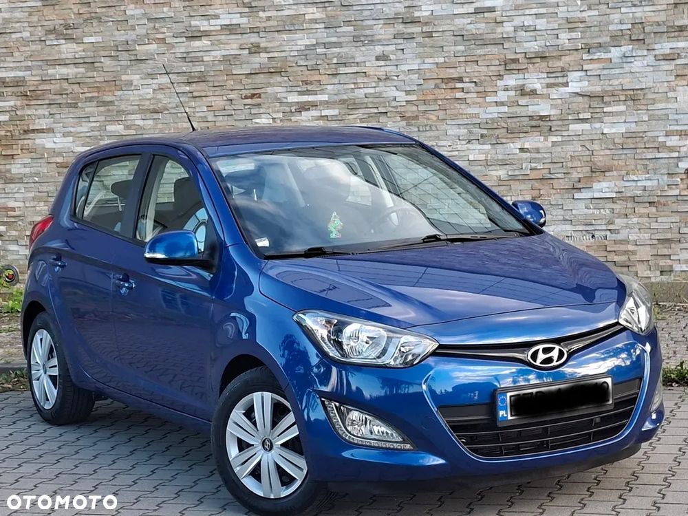 Hyundai i20 1.4 Wersja Jubileuszowa - 17