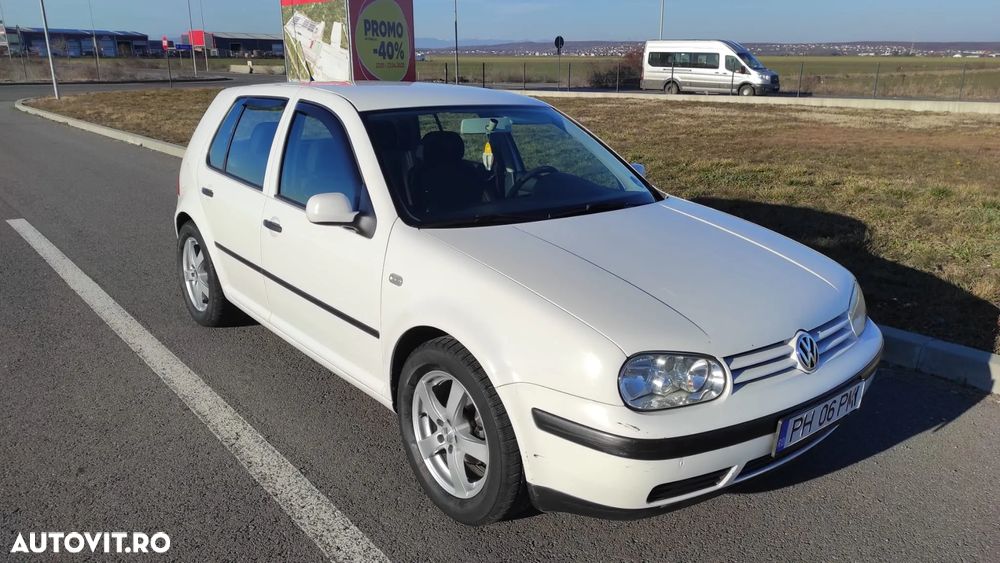 Volkswagen Golf - 19