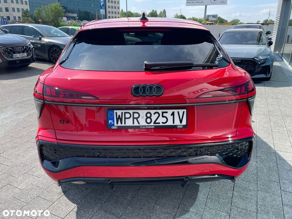 Audi Q3 Sportback - 4