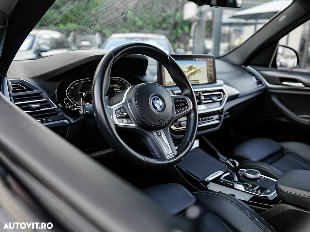 BMW Seria 5 545e xDrive Aut. M Sport Edition - 35