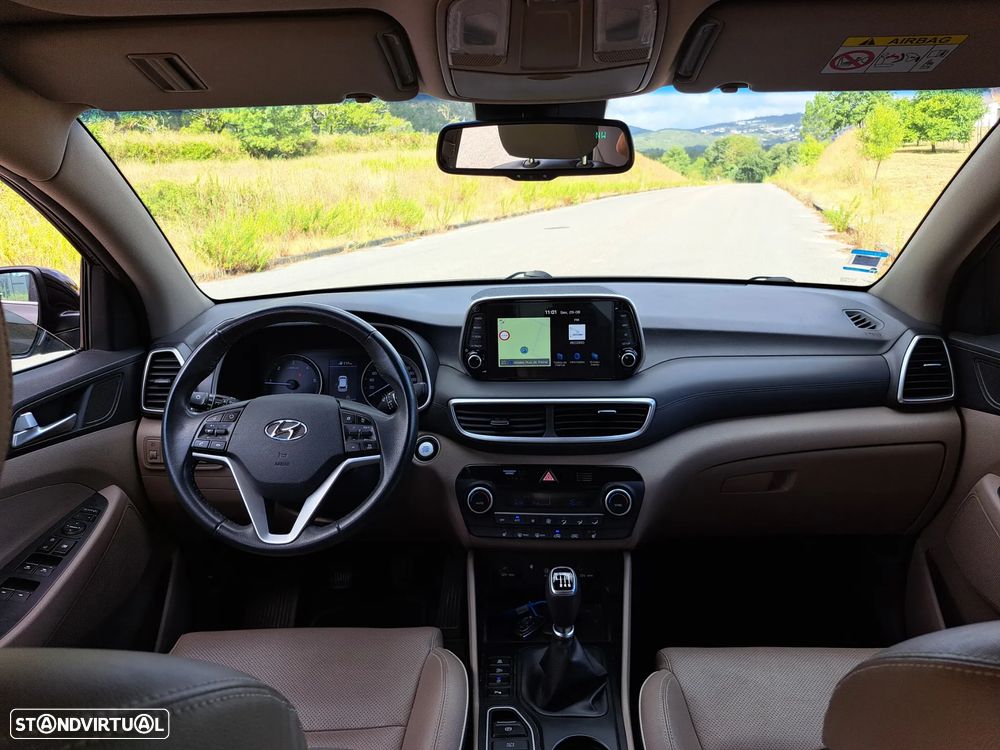 Hyundai Tucson 1.6 CRDi Premium+Pack Pele - 3