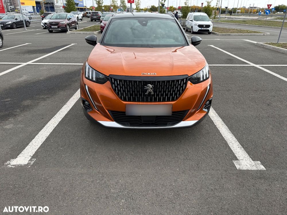 Peugeot 2008 1.2 L PureTech STT EAT8 GT Line - 1