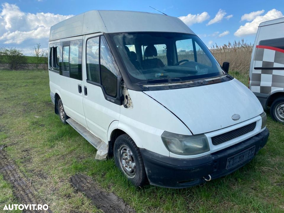 Dezmembrez piese Ford Transit locuri - 3