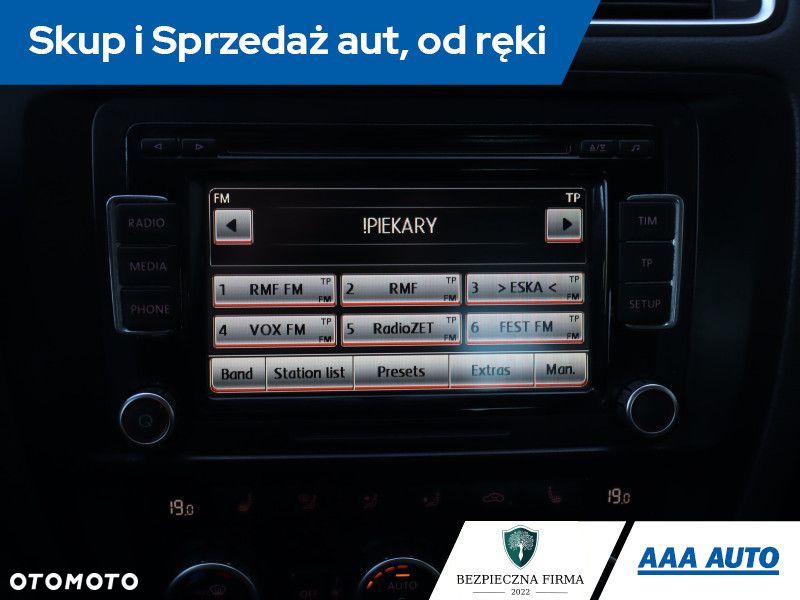 Volkswagen Jetta - 14