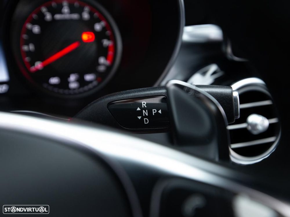 Mercedes-Benz C 63 AMG S - 28