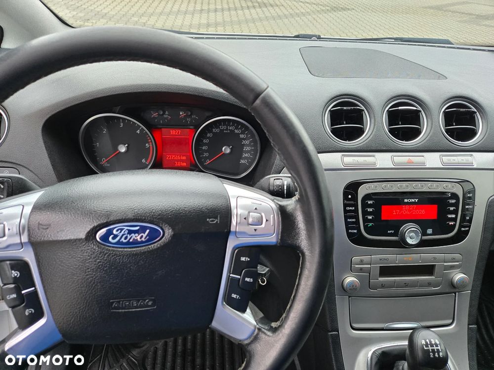 Ford S-Max 2.0 TDCi Trend - 25