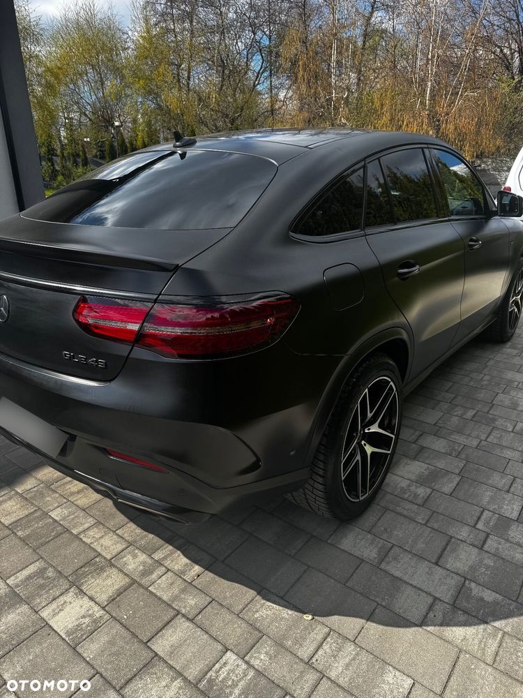 Mercedes-Benz GLE AMG Coupe 43 4-Matic - 4