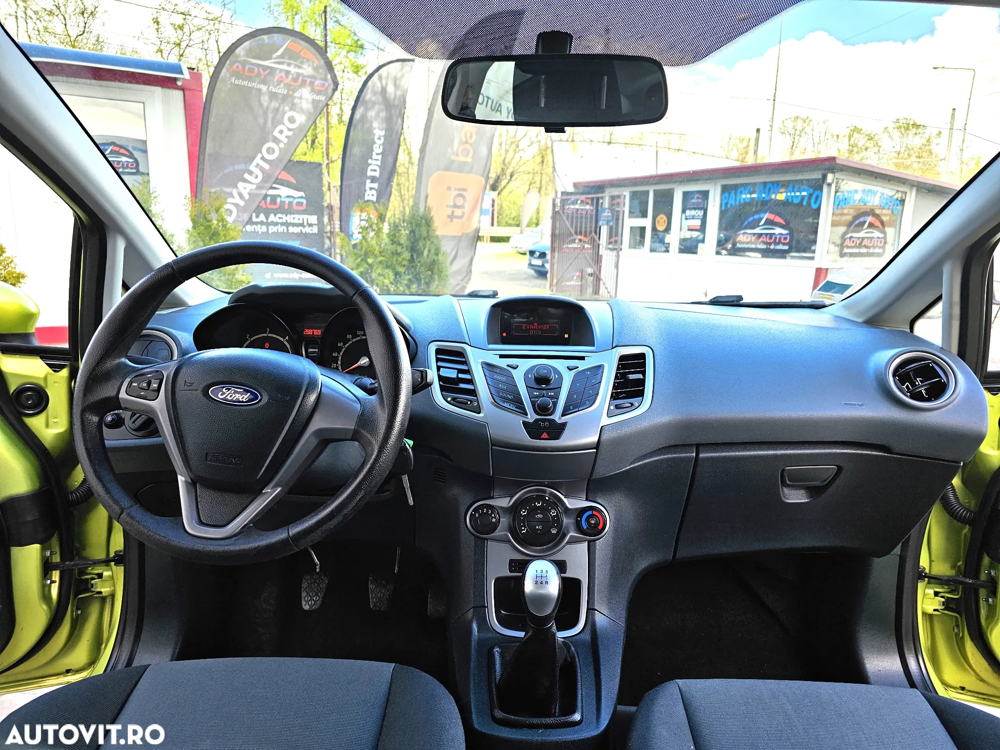 Ford Fiesta 1.4 TDCI Ambiente - 8