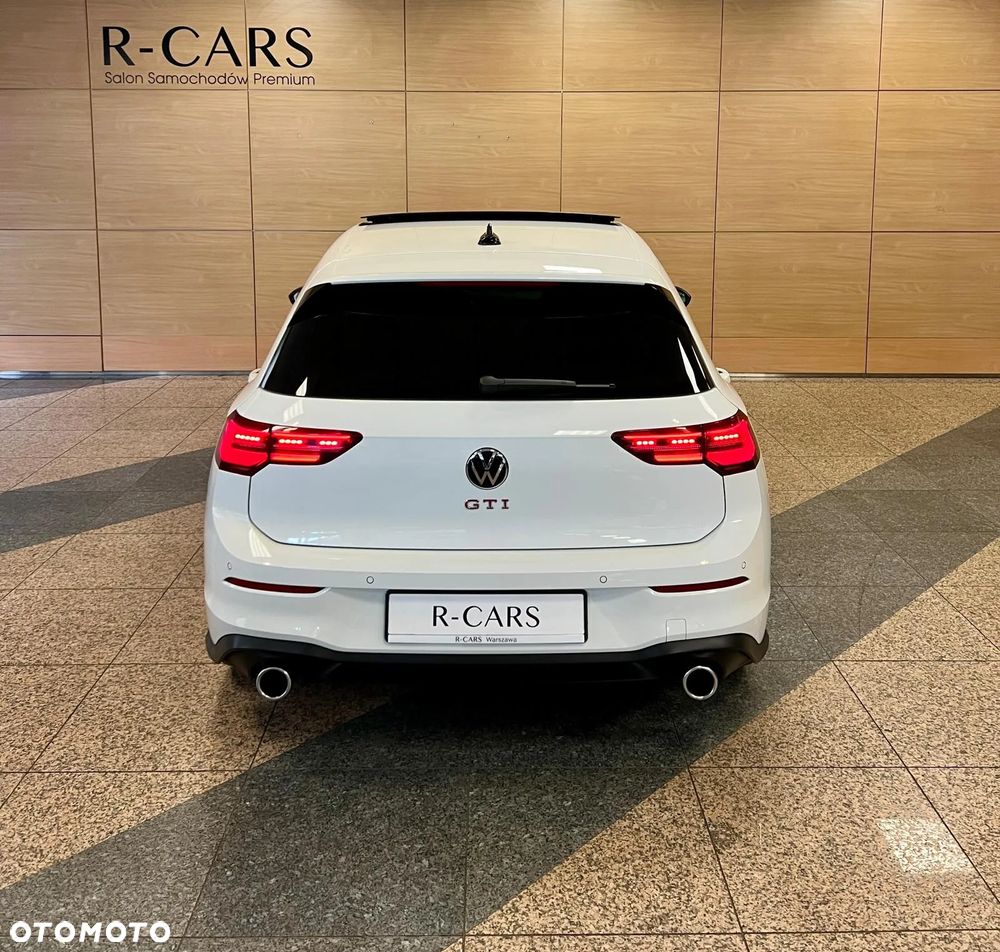 Volkswagen Golf VIII 2.0 TSI GTI DSG - 4