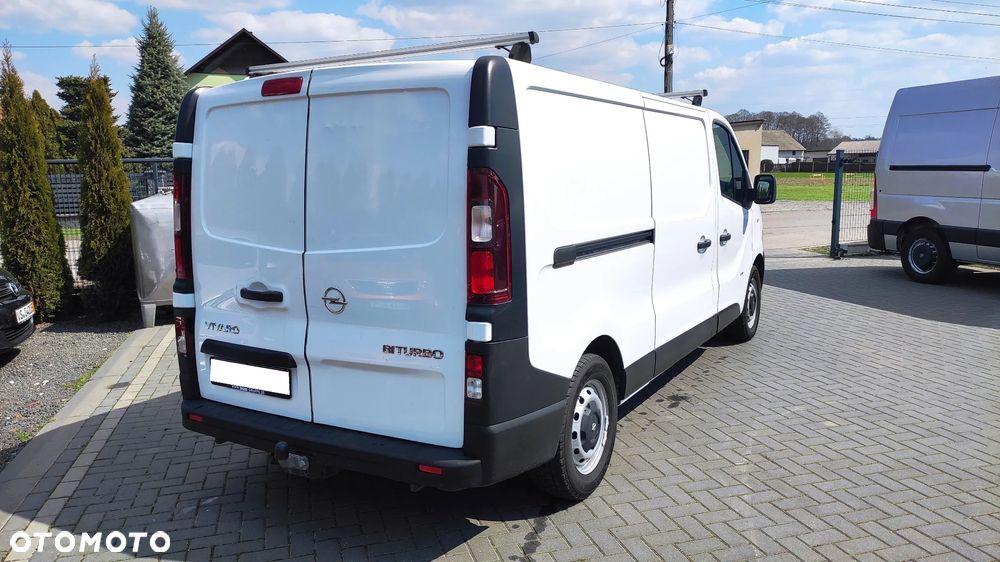 Opel Vivaro - 23