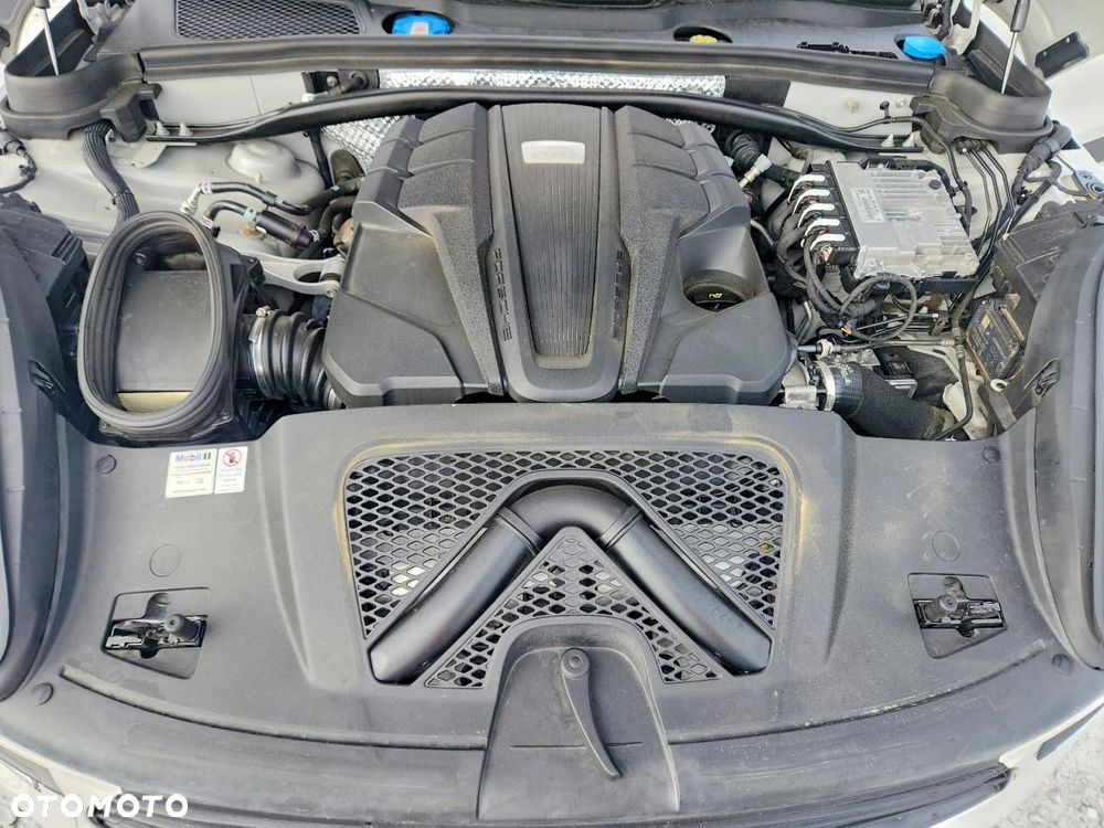 Porsche Macan S - 12