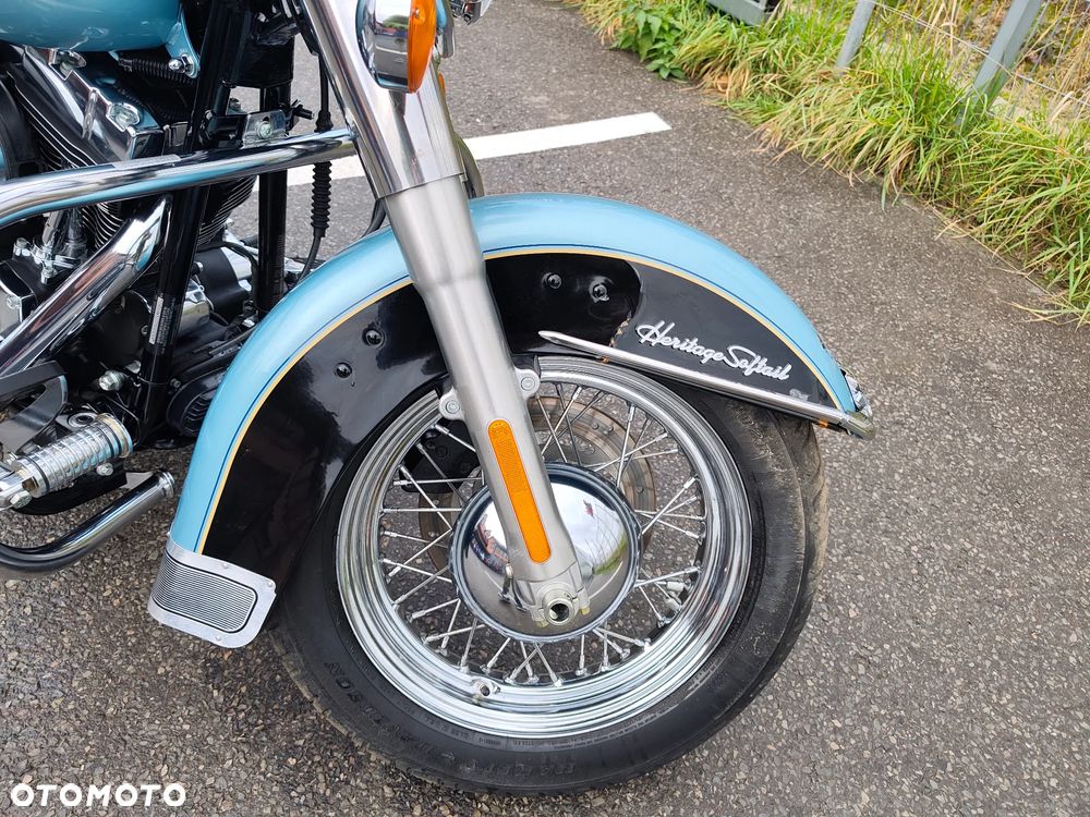 Harley-Davidson Softail Heritage Classic - 21