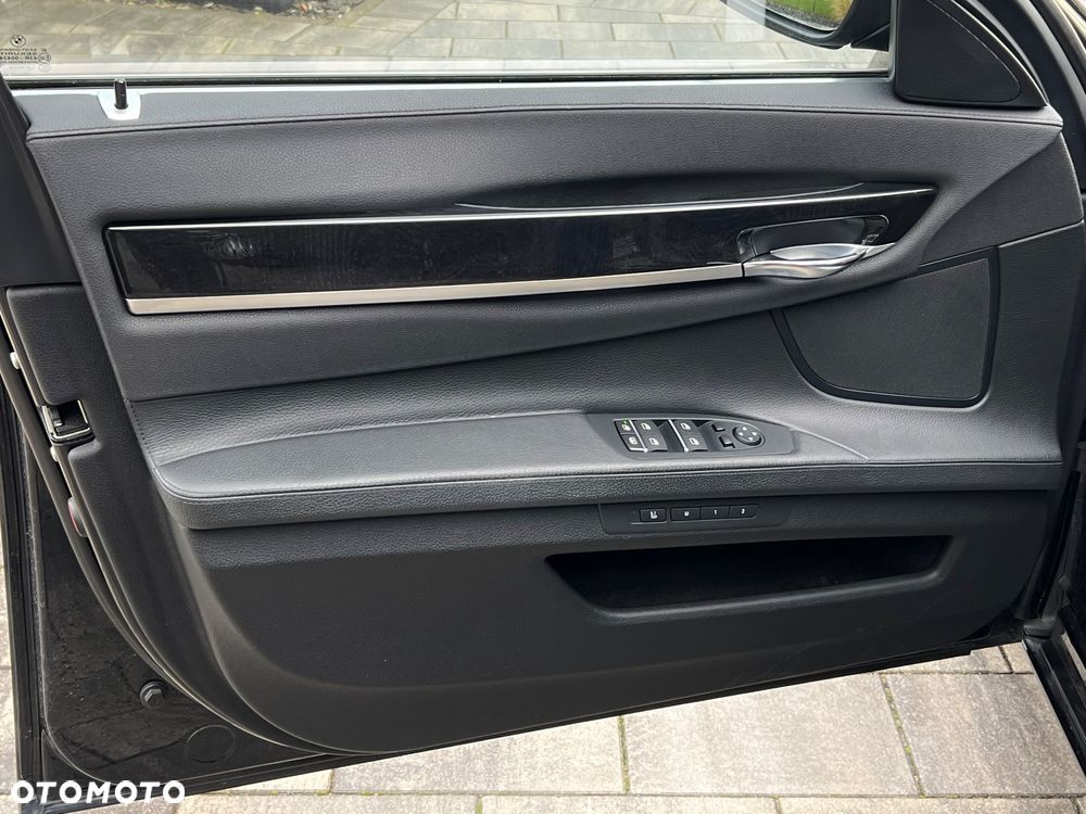 BMW Seria 7 740d xDrive Edition Exclusive - 19