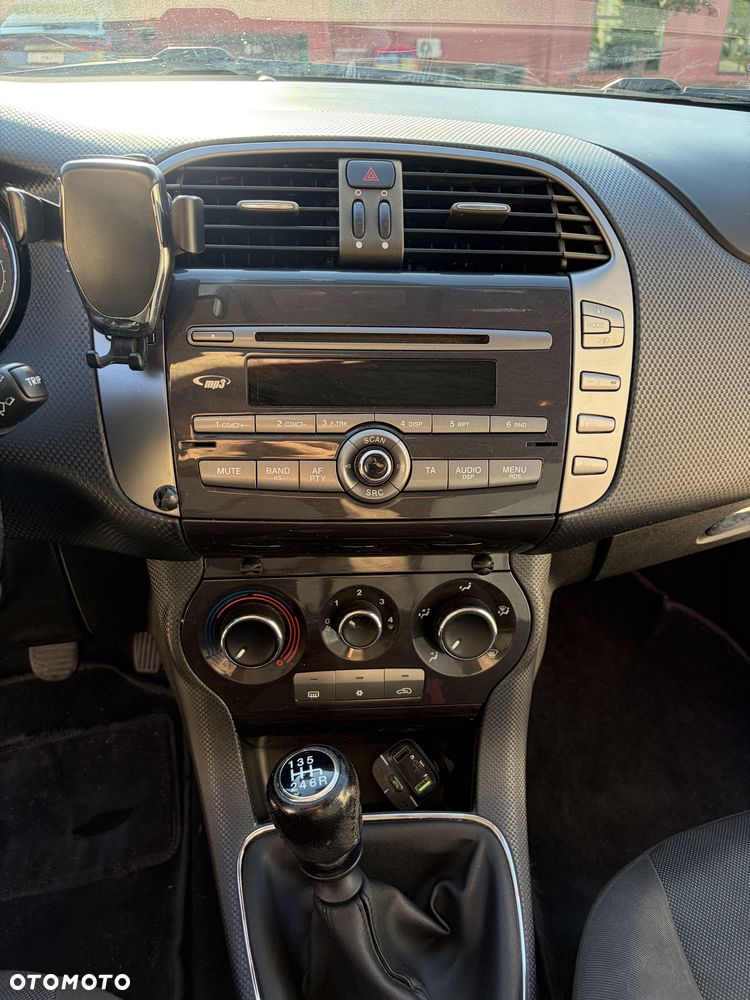 Fiat Bravo - 16