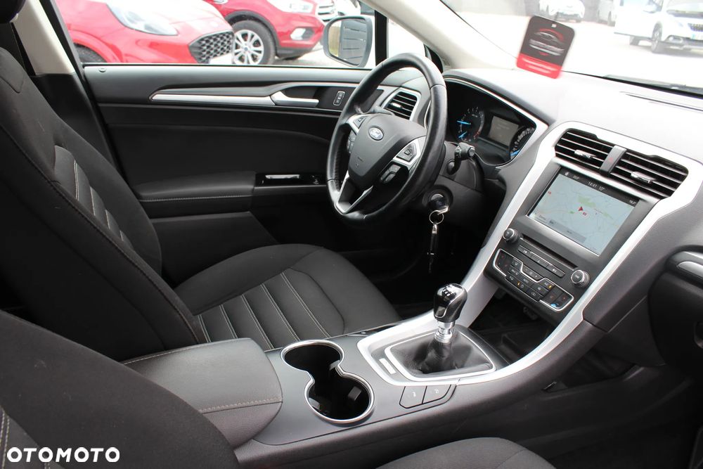 Ford Mondeo 2.0 TDCi Titanium - 15