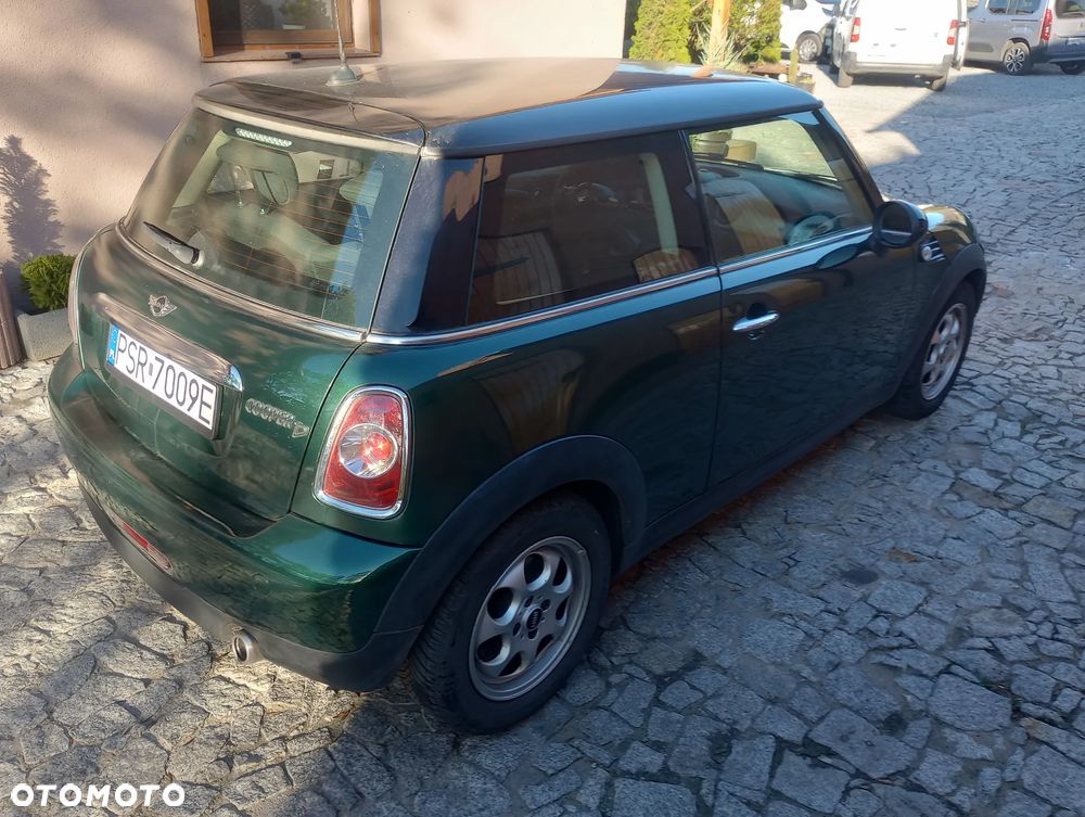 MINI Cooper D - 4