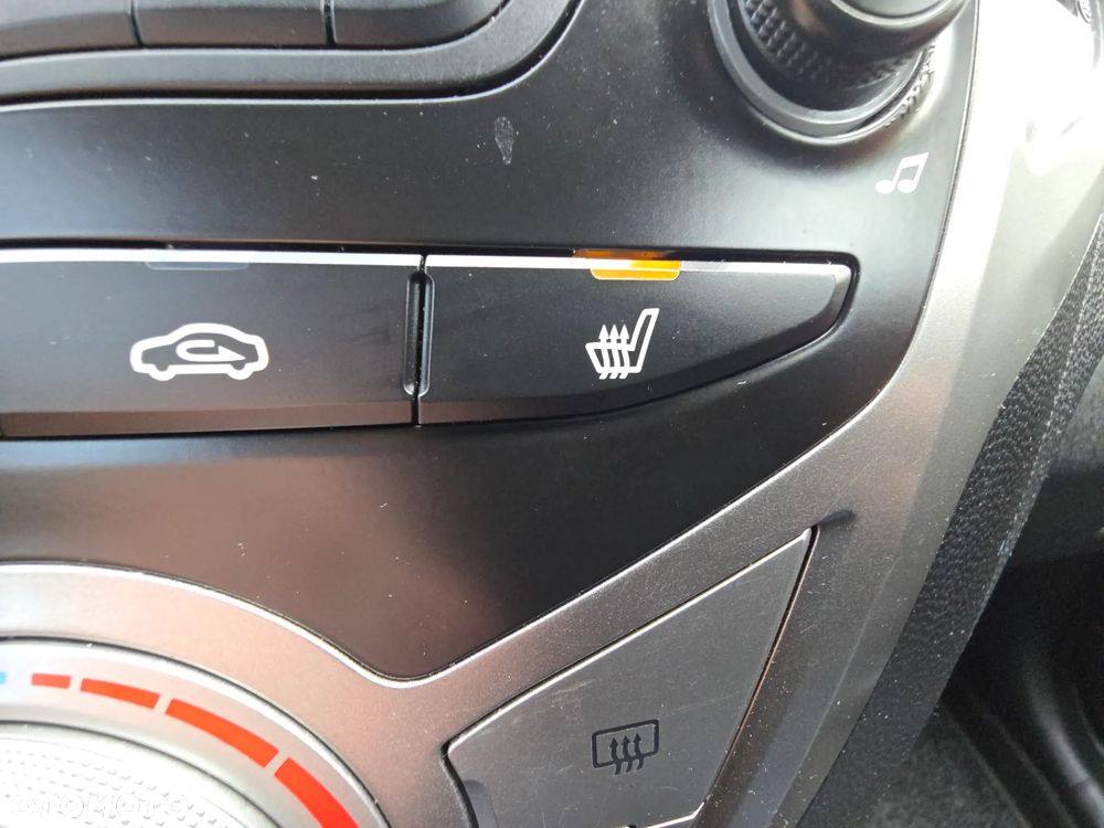Hyundai ix20 1.4 Edition 20 - 30